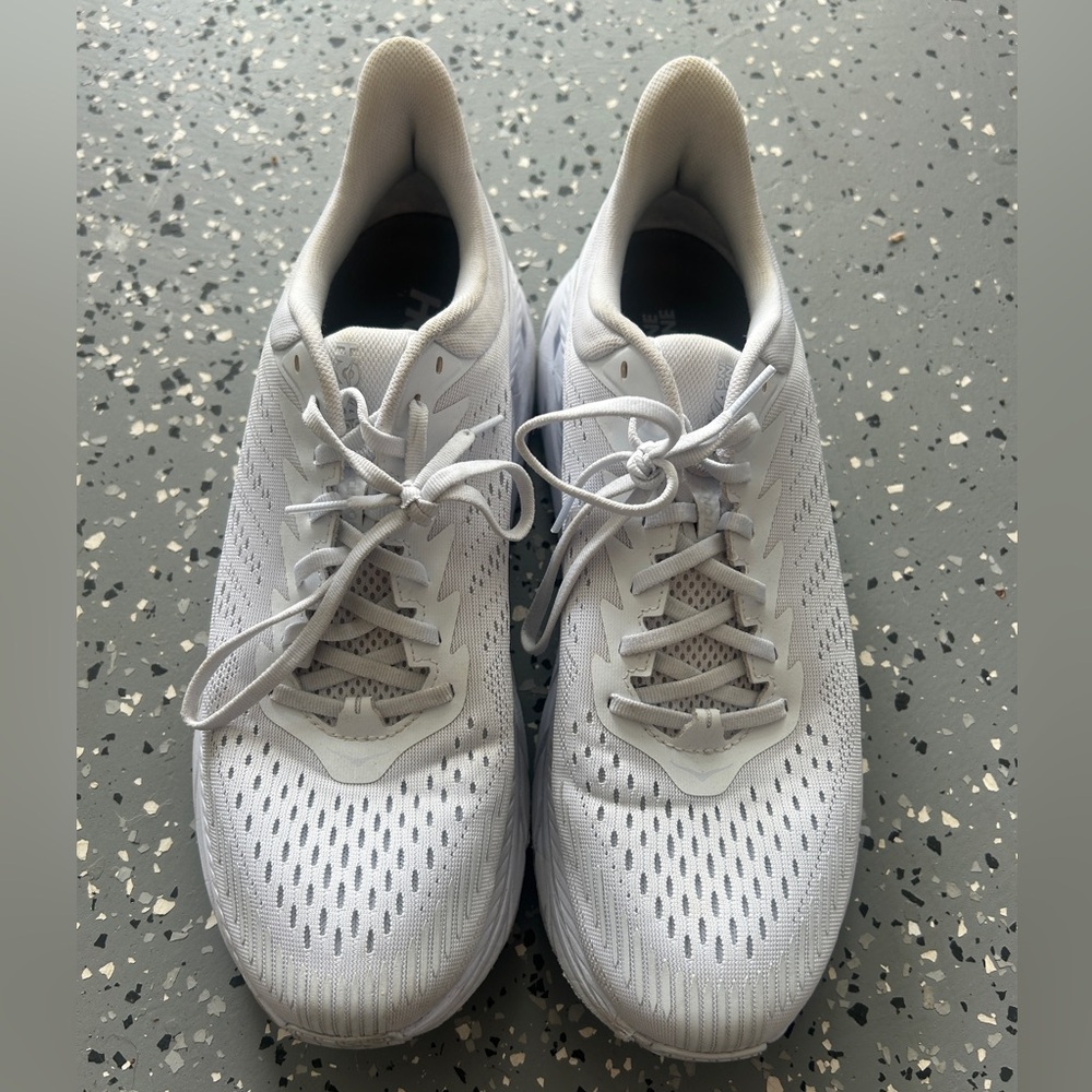 HOKA Clifton 7 men’s white size 12 - Picture 2 of 7